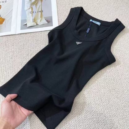 PRAD Classic Knit Vest