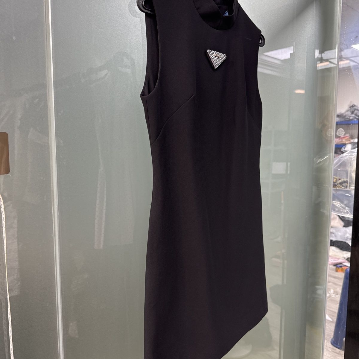 Pra 2025 Elegant Sleeveless Dress