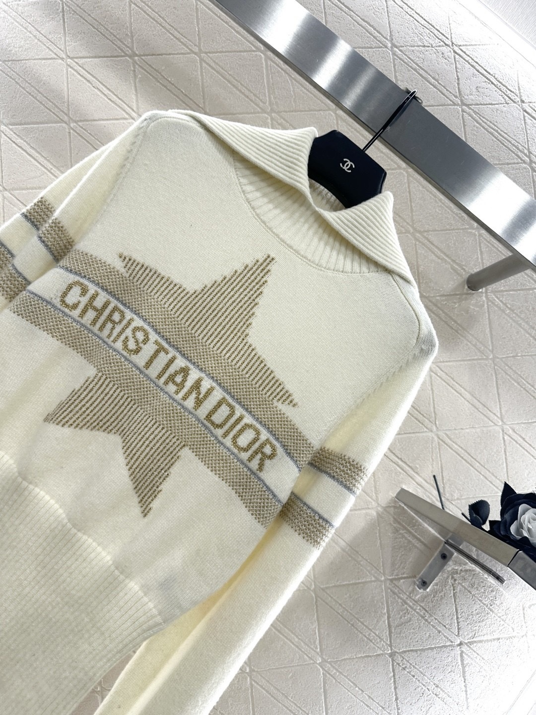 DD 26SS  Turtleneck knitted pullover sweater