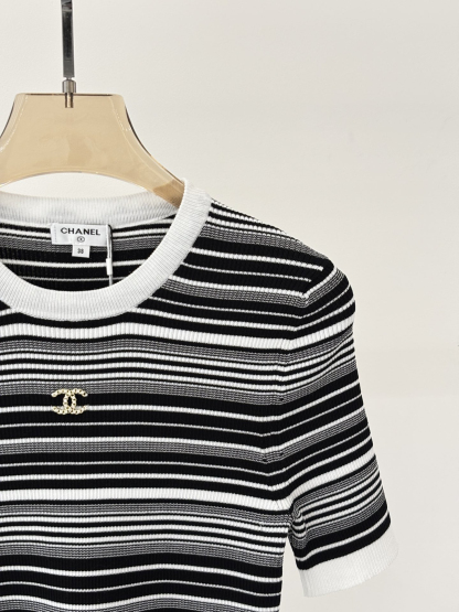CHANE25SS Round Neck Letter Logo Stripe Patchwork Colour Block Knit Short Sleeve
