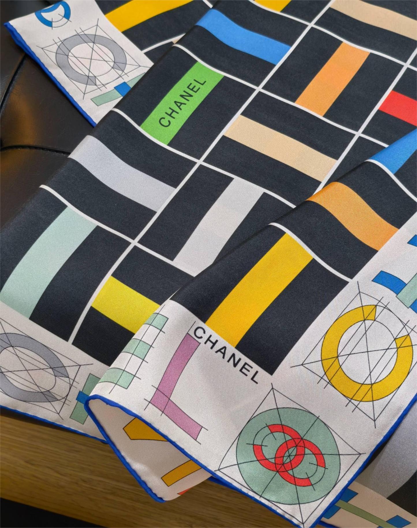 CHANE 90x90cm Twill Silk Square Scarf