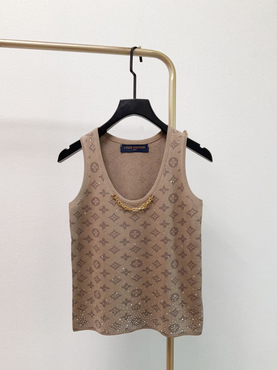 LU25SS Knit Crew Neck Sleeveless Tank Top