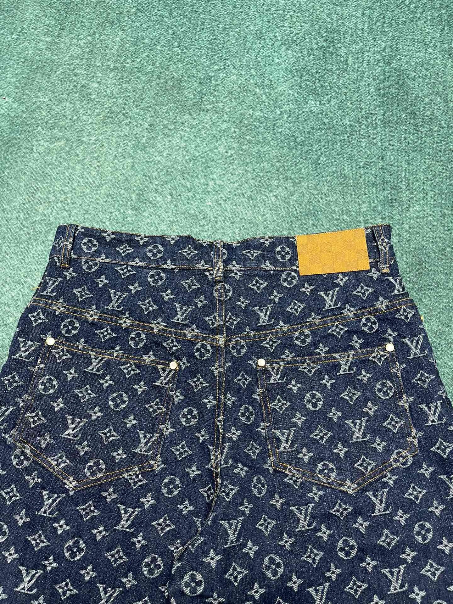 LU 25SS Colorblocked Denim Shorts