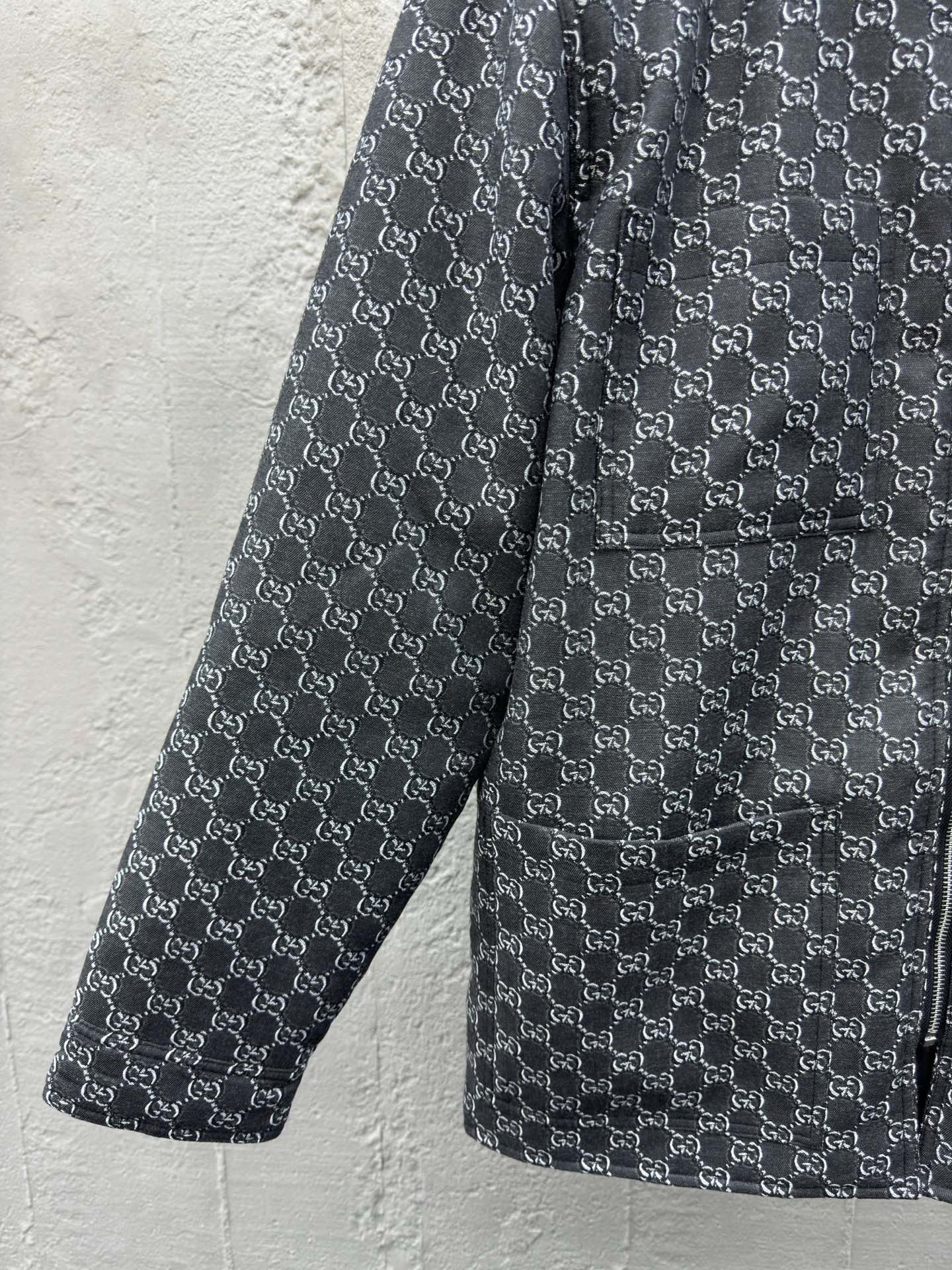 GG Printed Zipper Jacket