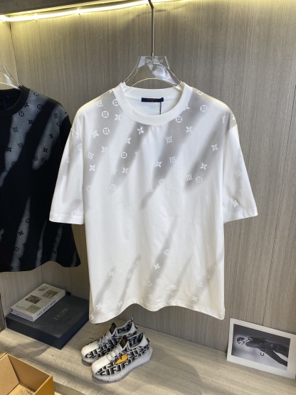 1V short-sleeved shirt