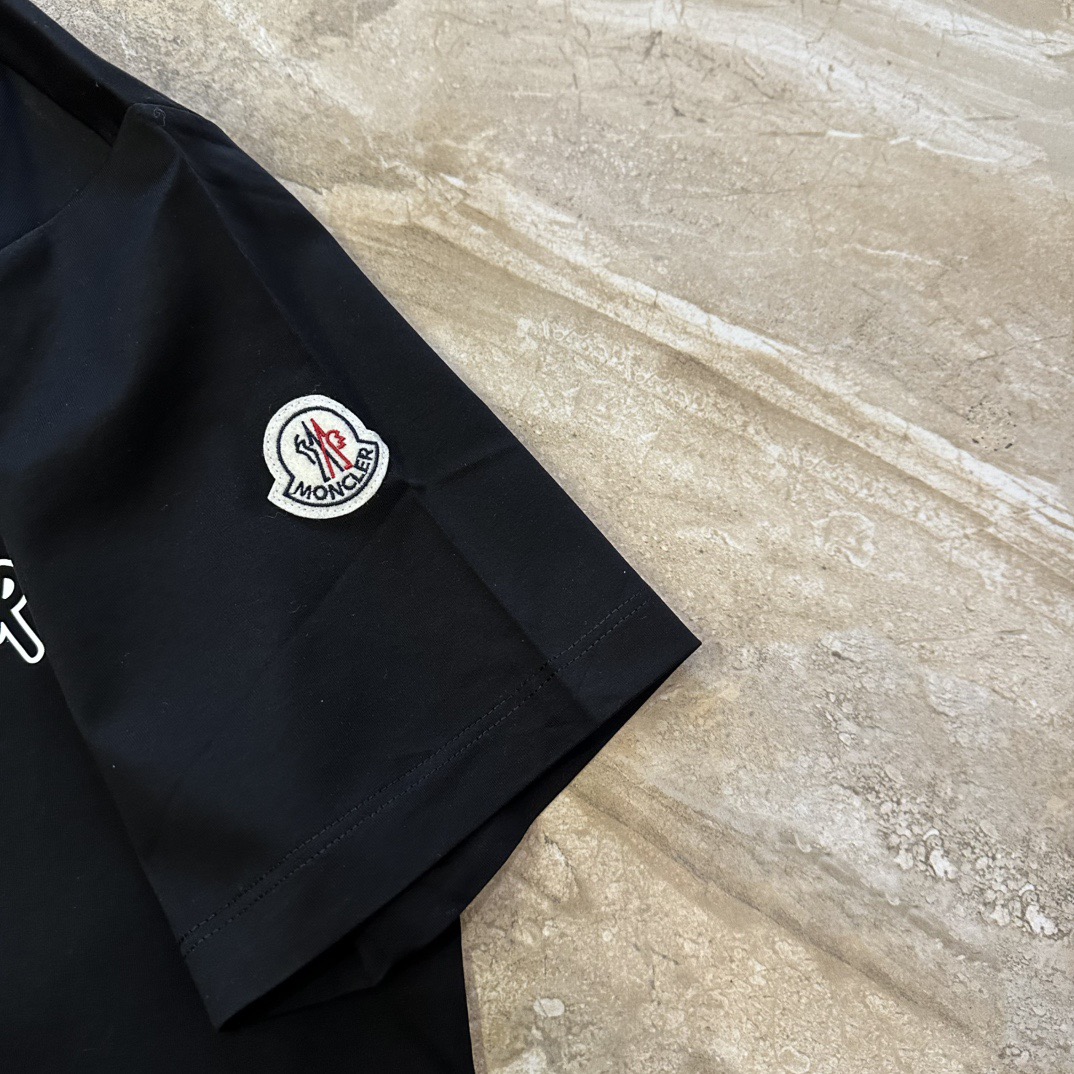 MK short-sleeved shirt