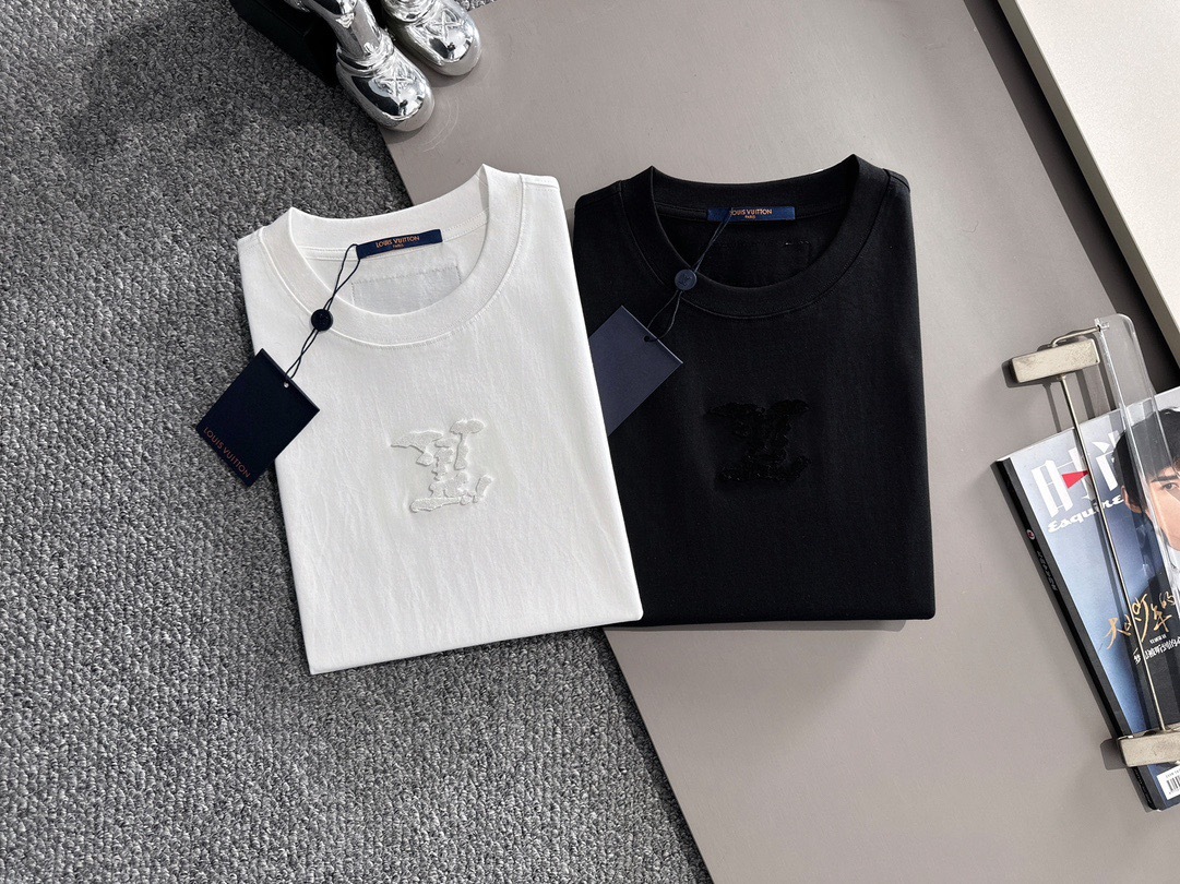 1V short-sleeved shirt