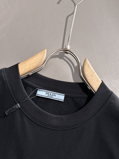 PLD Dark floral logo short sleeved shirt