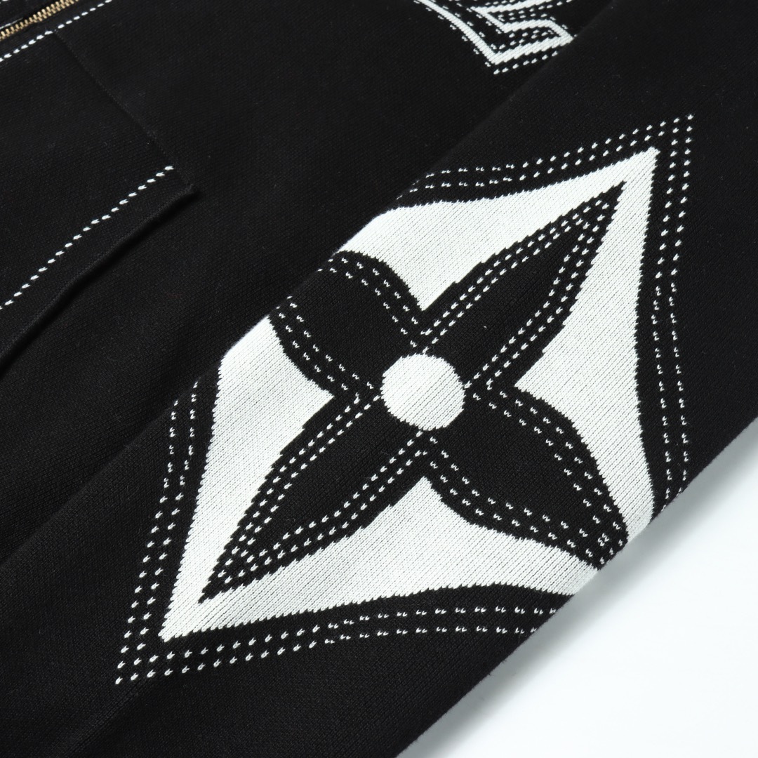 1V Knitted hooded zipper jacket