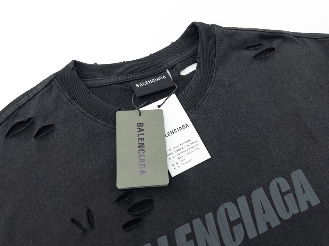 BA 25SS Ripped T-shirt