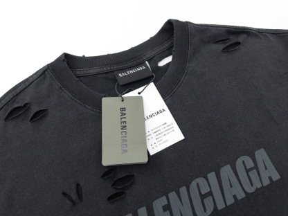 BA 25SS Ripped T-shirt