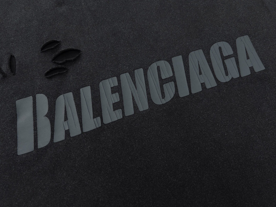 BA 25SS Ripped T-shirt