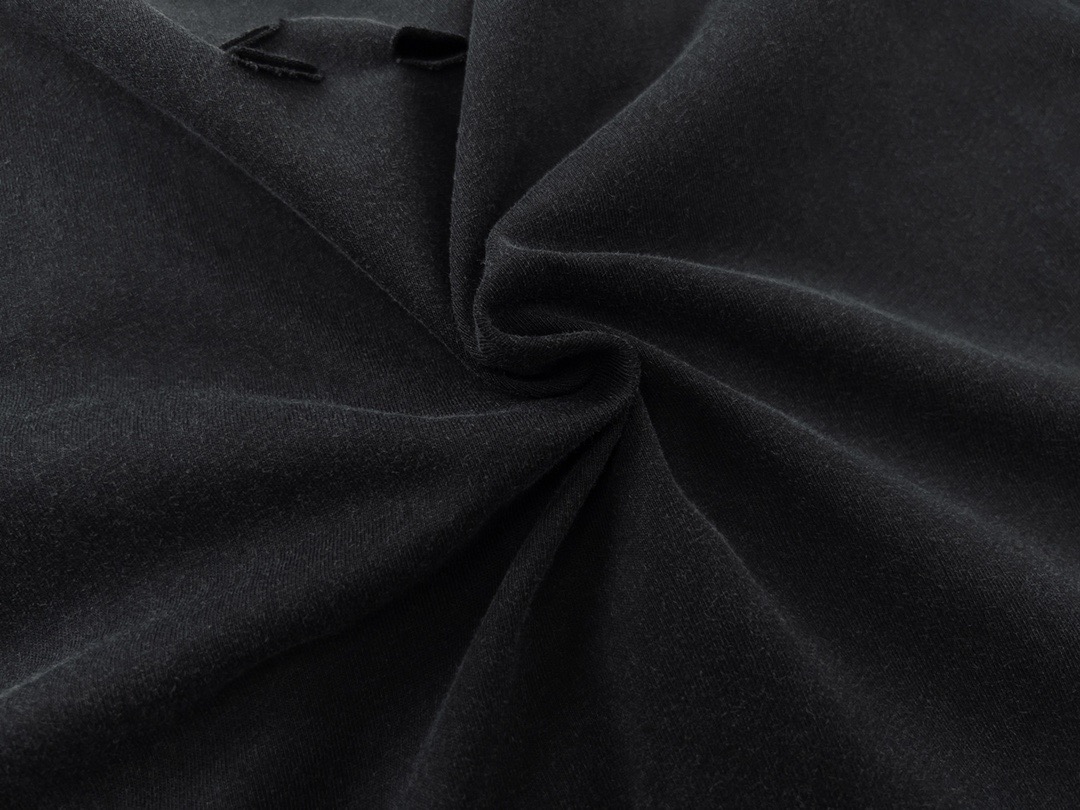 BA 25SS Ripped T-shirt