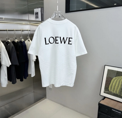 LEW Embroidered large logo T-shirt on the back