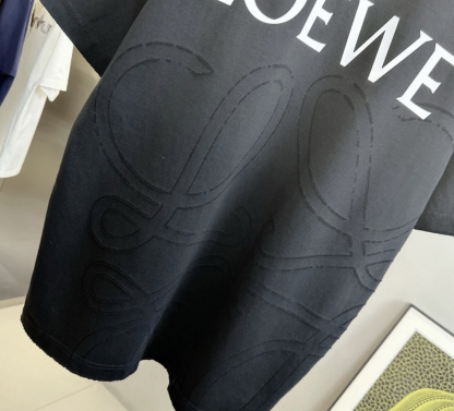 LEW Embroidered large logo T-shirt on the back