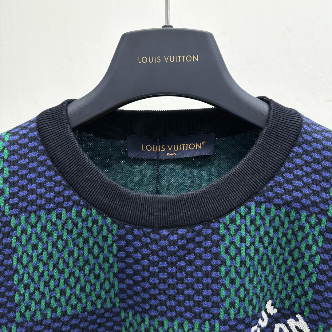 1V Checkered Knitted T-shirt