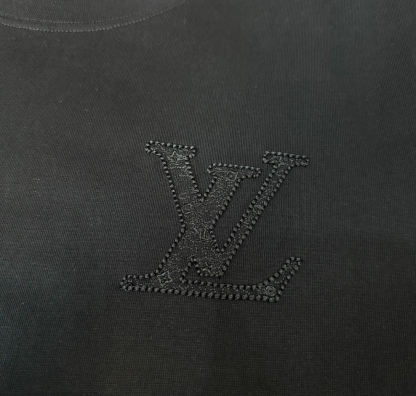 1V Back large logo T-shirt