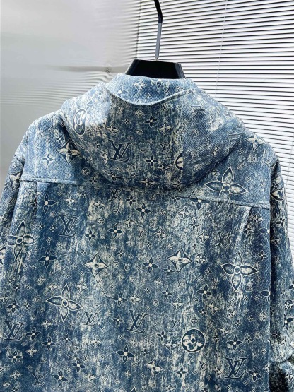 1V Removable denim sleeves for two jackets