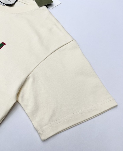 GG 25SS Color blocked large logo printed T-shirt