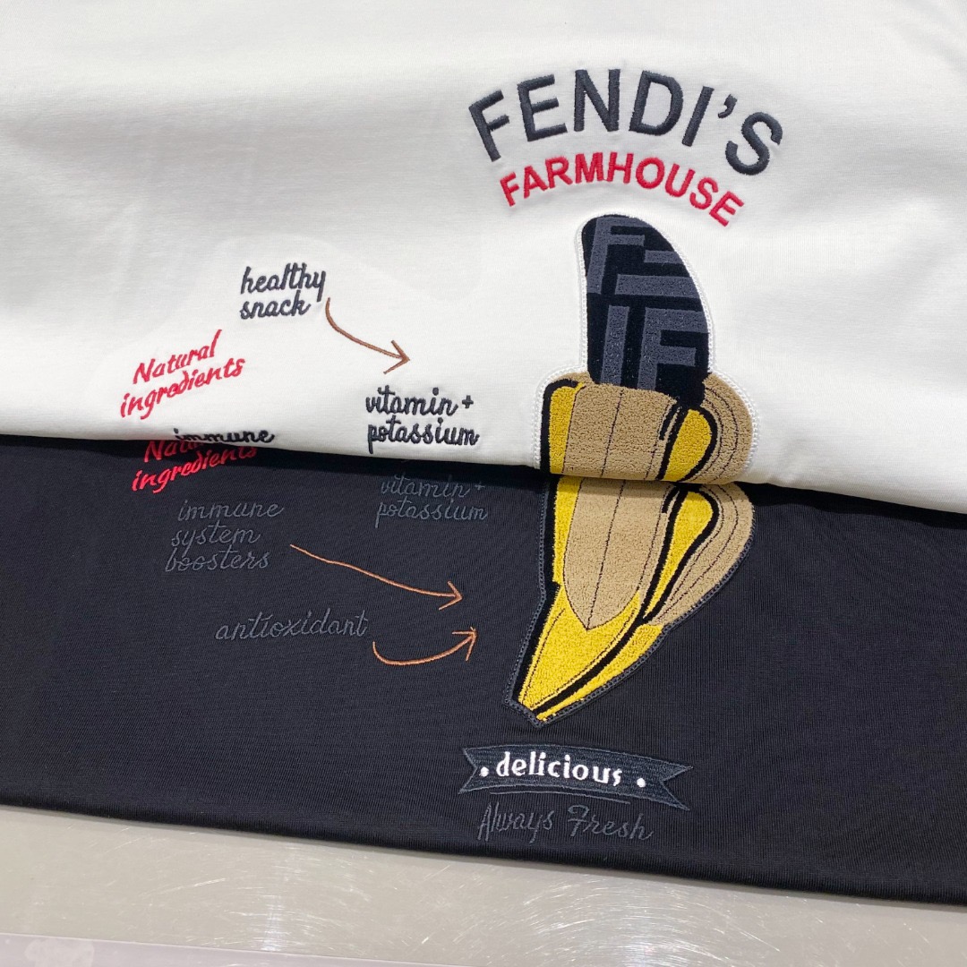 FD Banana short sleeved T-shirt