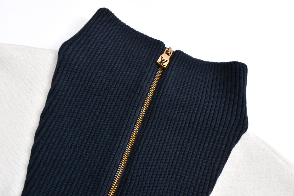 1V Stand up collar color blocked zipper sweater jacket