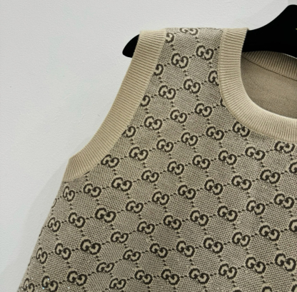 GG Flash diamond system round neck knitted vest