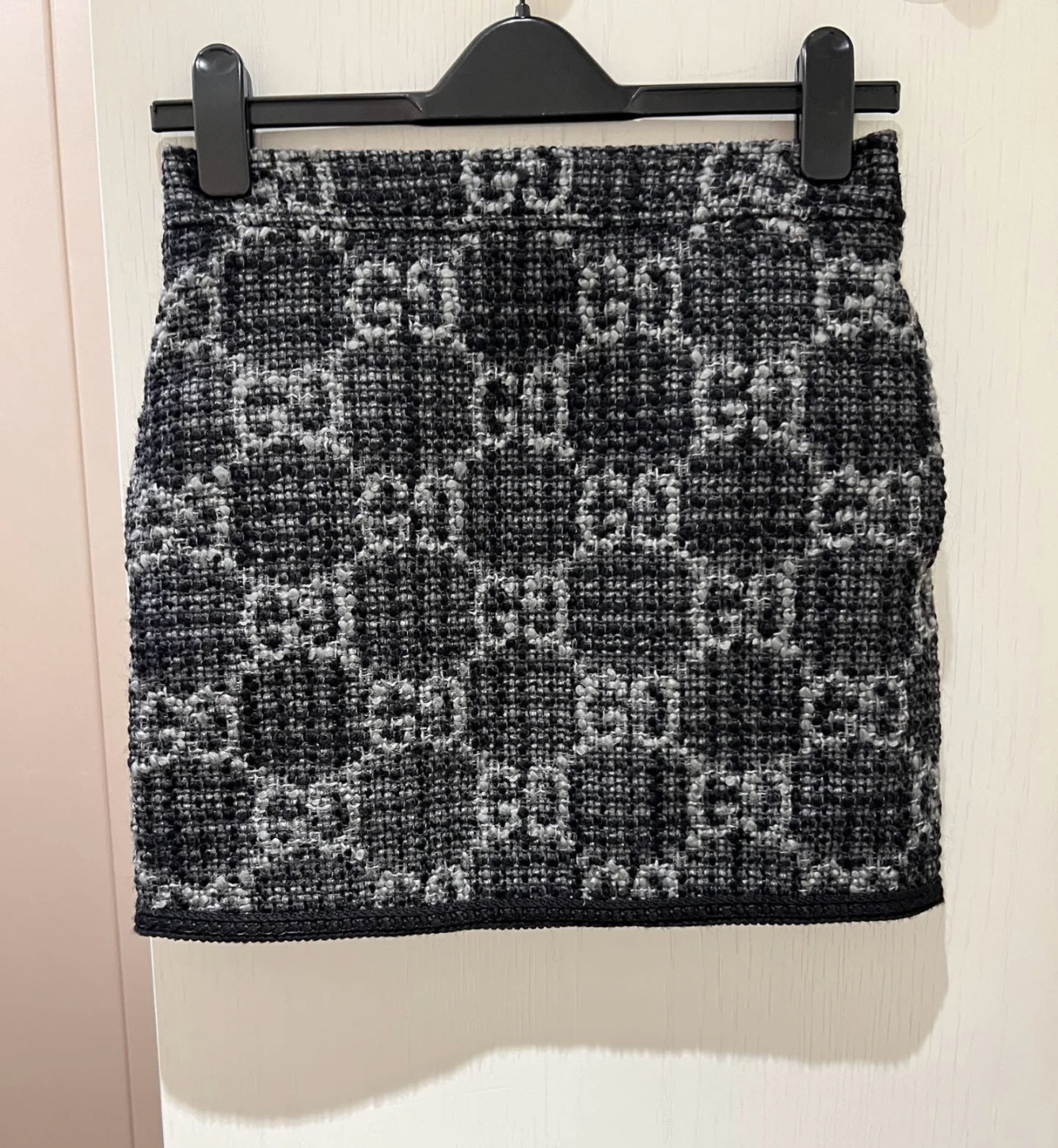 GG Embroidered woolen skirt