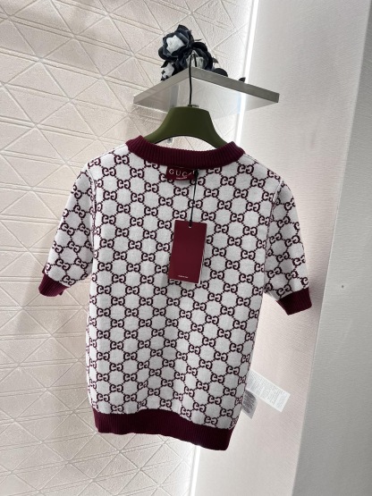 GG Wine red round neck vintage short sleeved sweater