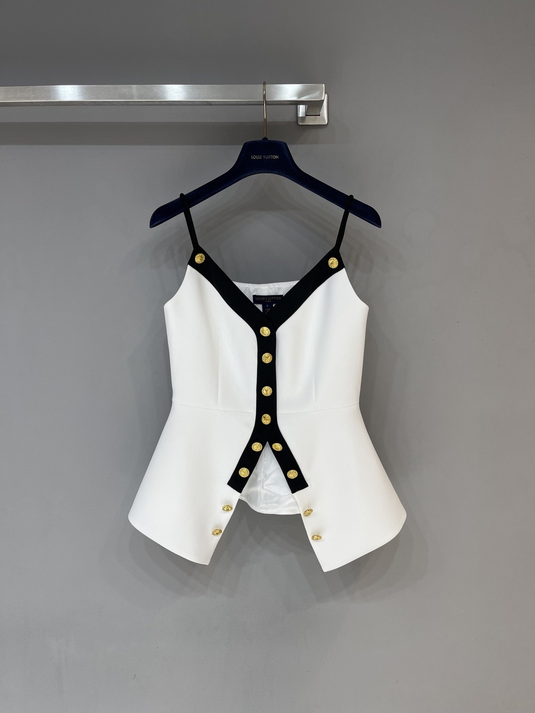 1V V-neck color blocked sling