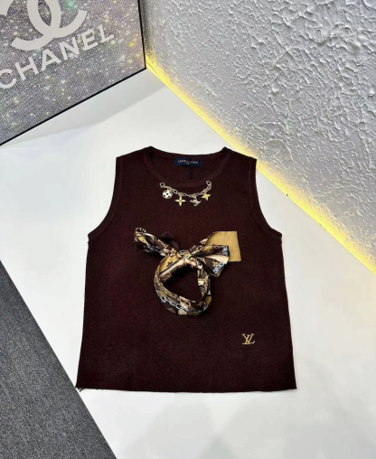 1V Silk scarf knitted vest