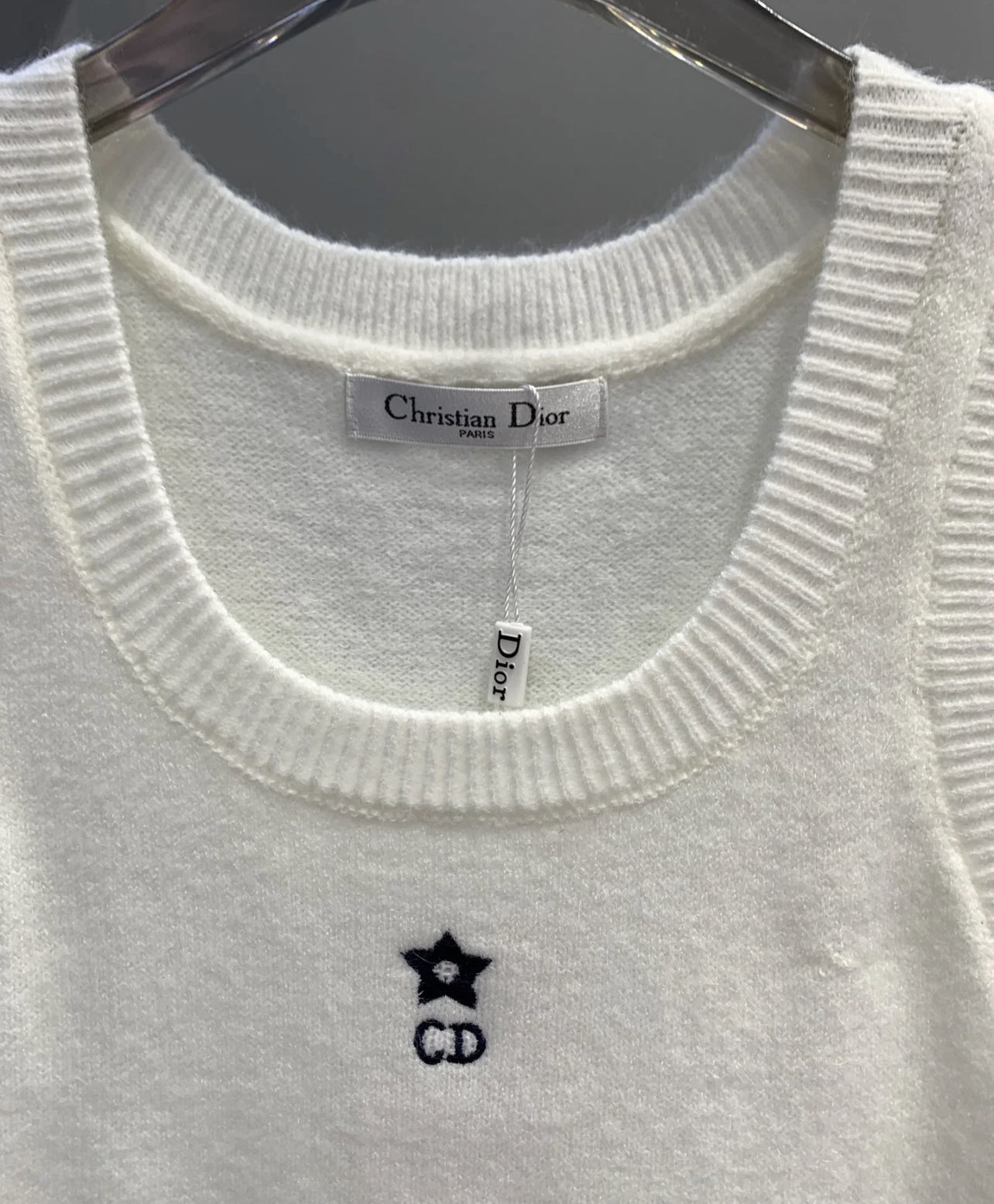 DD Lace letter knitted vest