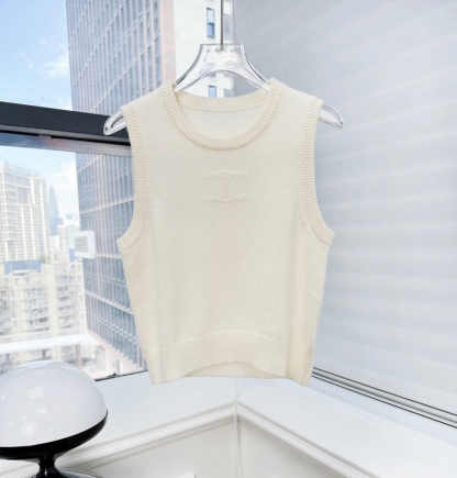 SL Solid color knitted vest
