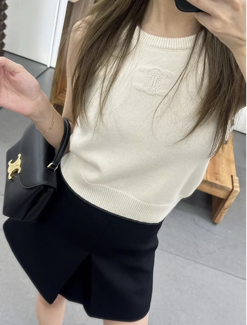 SL Solid color knitted vest