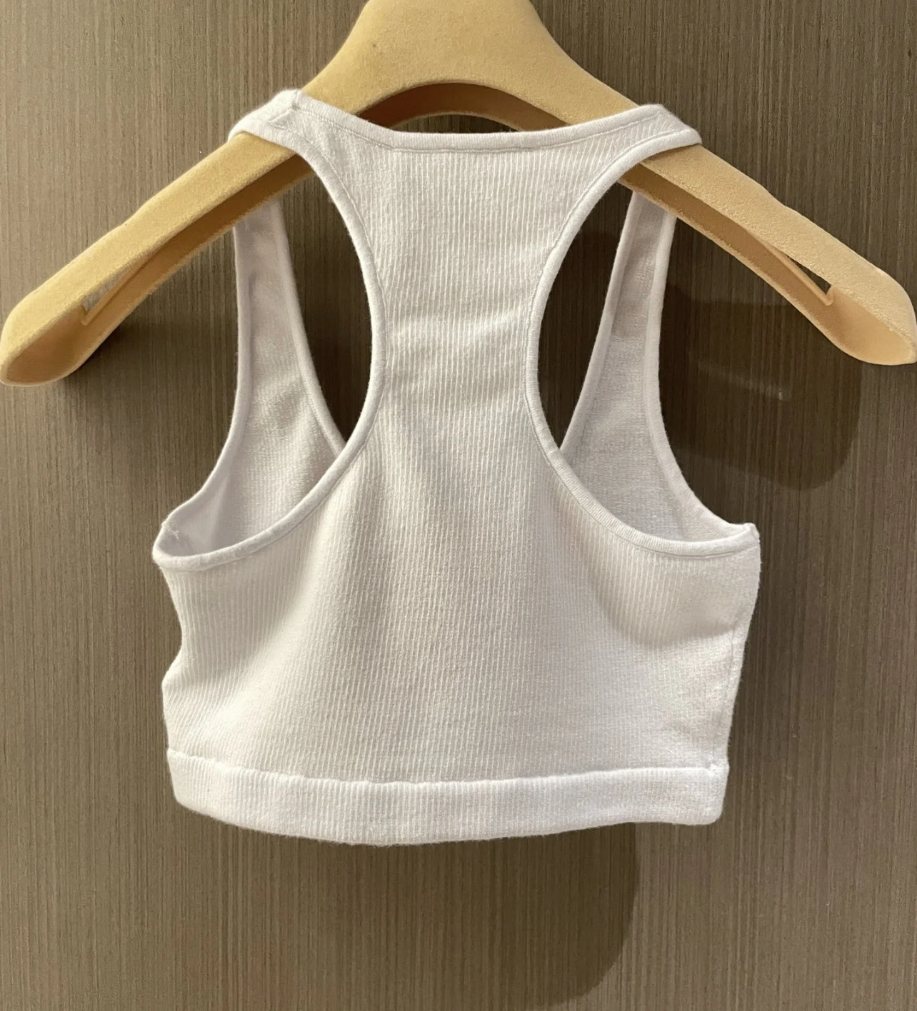 MM Short letter H-shaped vest
