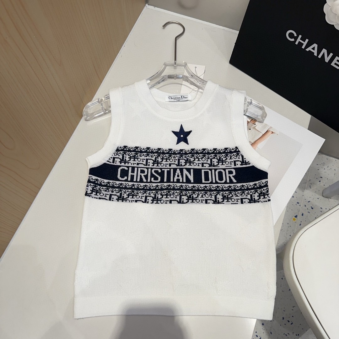 DIA 2025SS Dark flower knitted vest