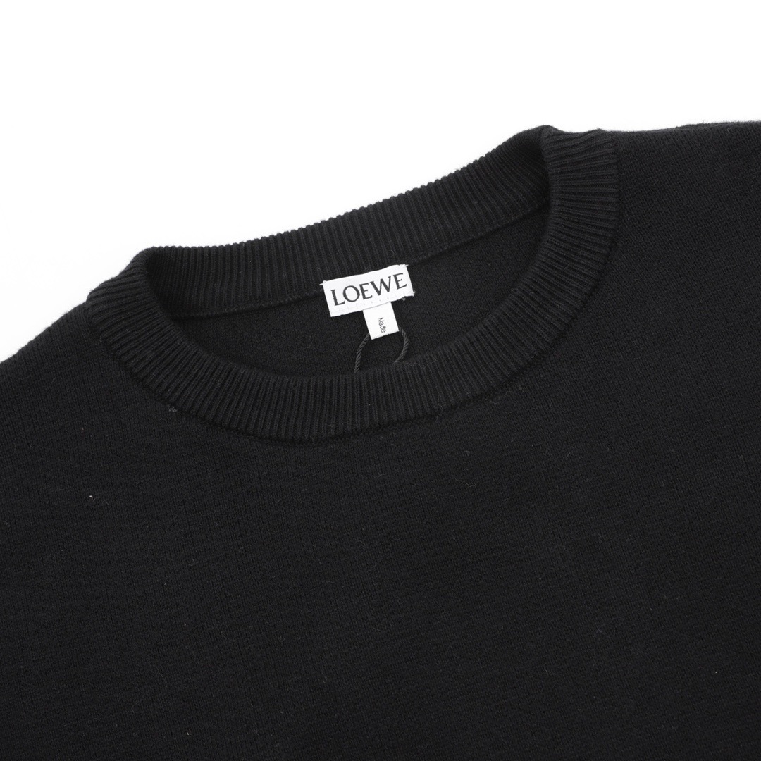 LEW Knitted sweater with large LOGO jacquard pocket on the chest