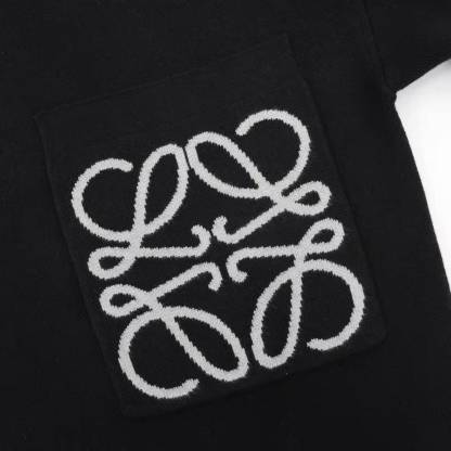 LEW Knitted sweater with large LOGO jacquard pocket on the chest