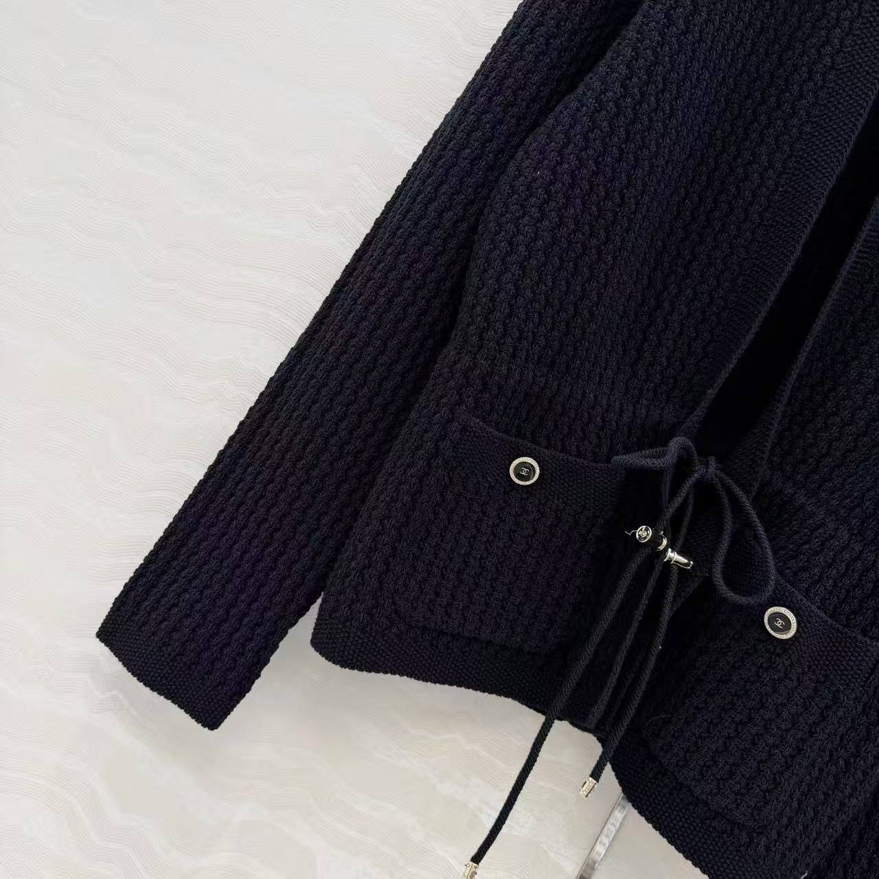 CC 26SS Rhinestone-button lace-up knitted cardigan