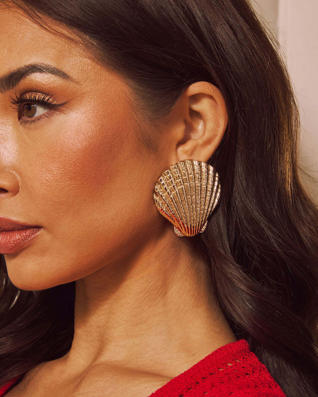 Tropic Cove Textured Seashell Earrings-Matylis
