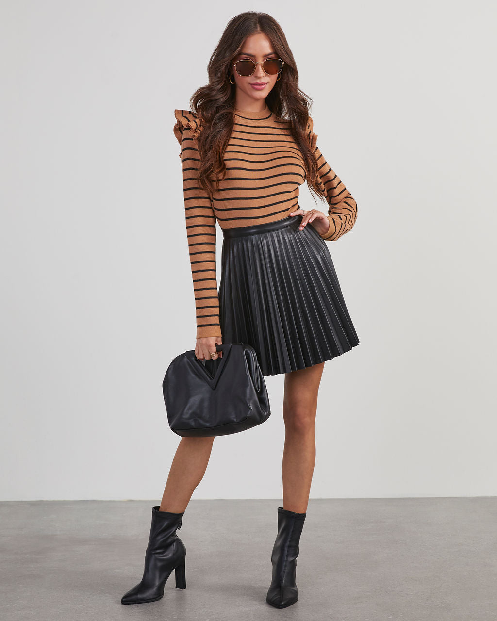 Vixen Pleated Faux Leather Mini Skirt-Matylis