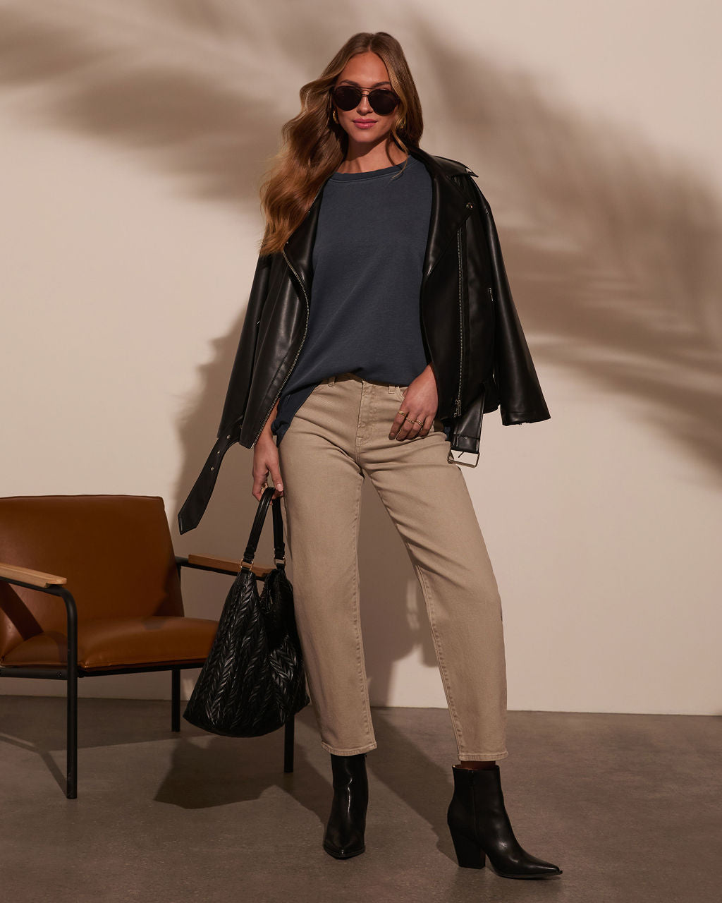 Shelby Mid Rise Barrel Jeans-Matylis