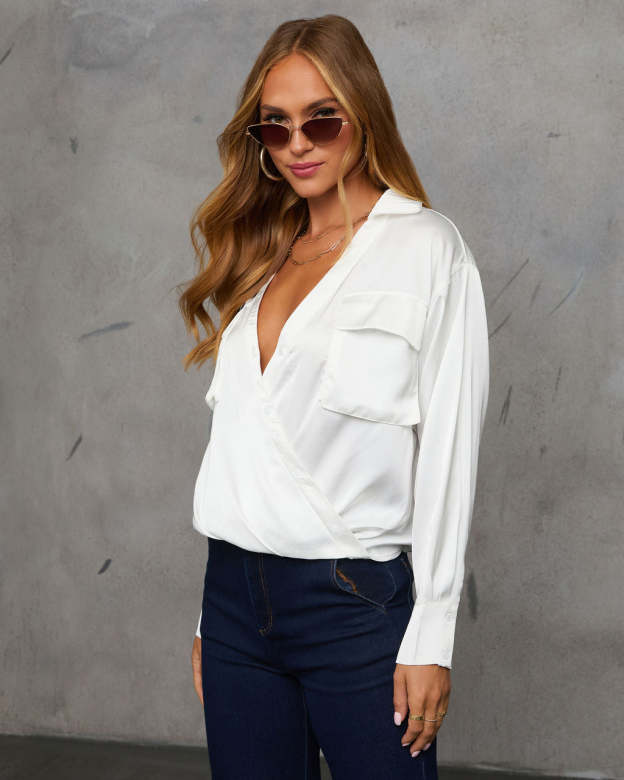 Veda Asymmetric Button Satin Top-Matylis