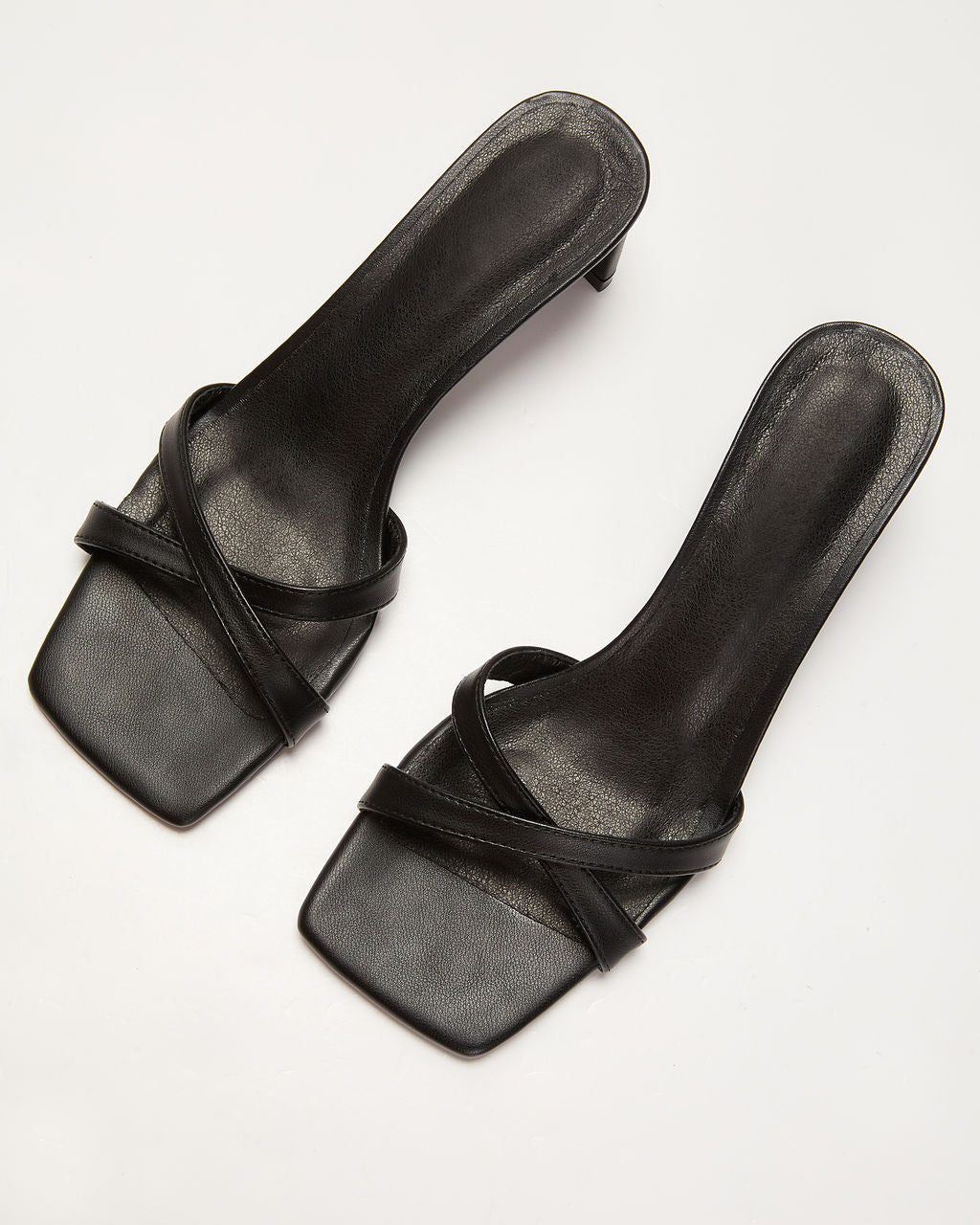 Veronica Minimal Block Heel-Matylis