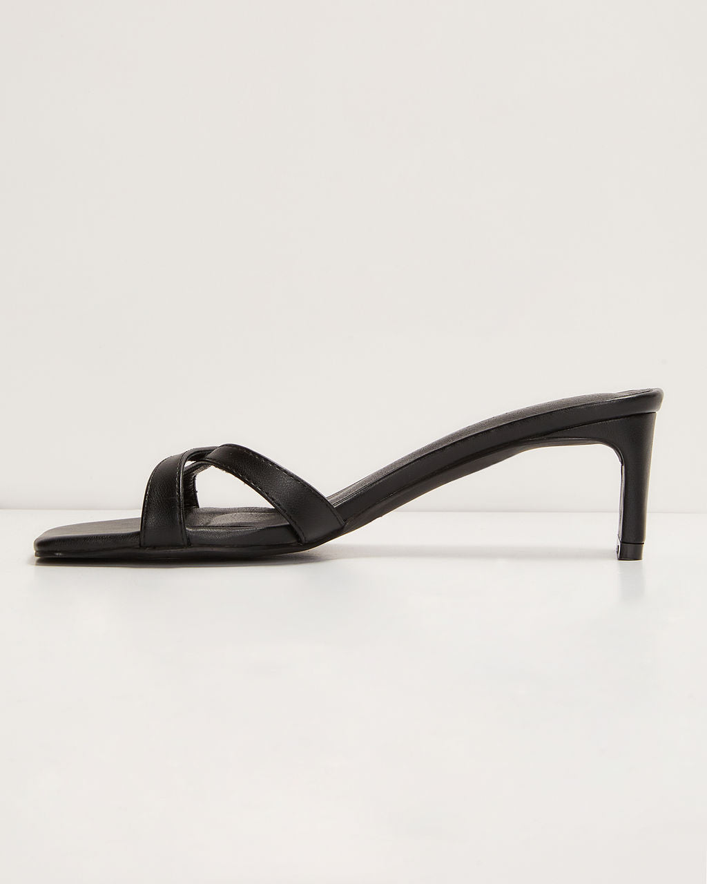 Veronica Minimal Block Heel-Matylis