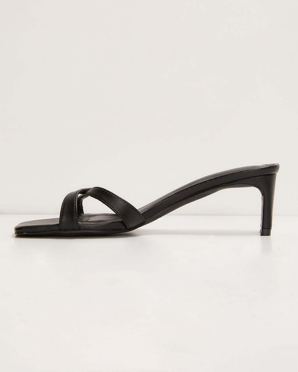 Veronica Minimal Block Heel-Matylis