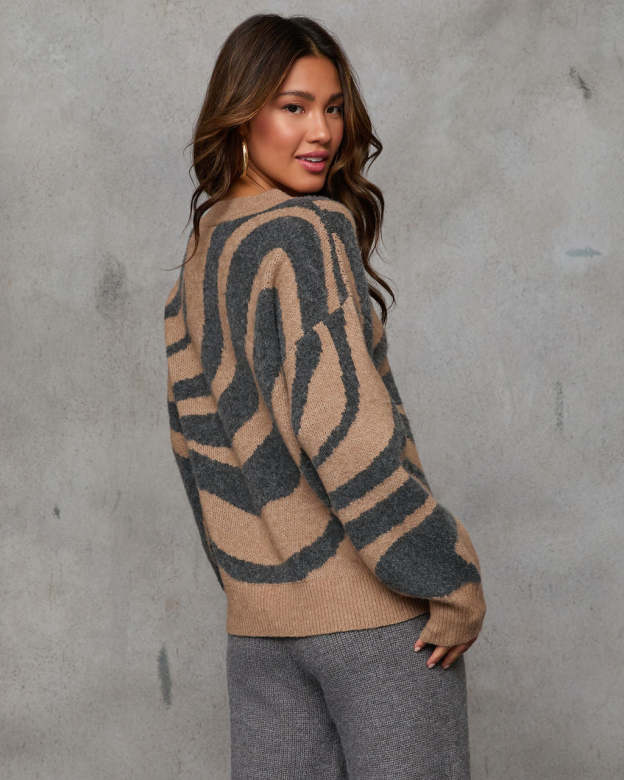 Warm Hold Abstract Pullover Sweater-Matylis