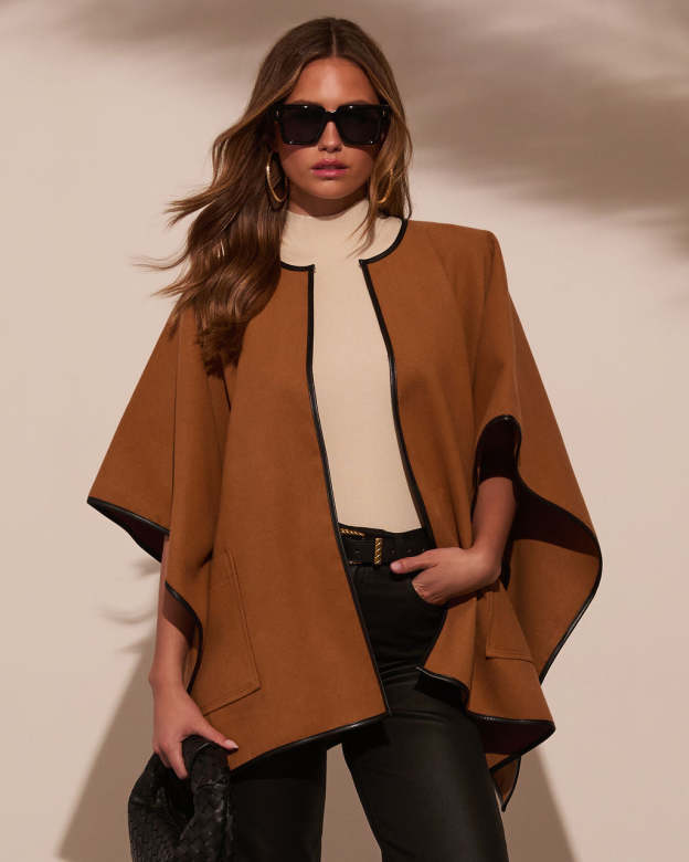 Warm Welcome Contrast Trim Poncho-Matylis