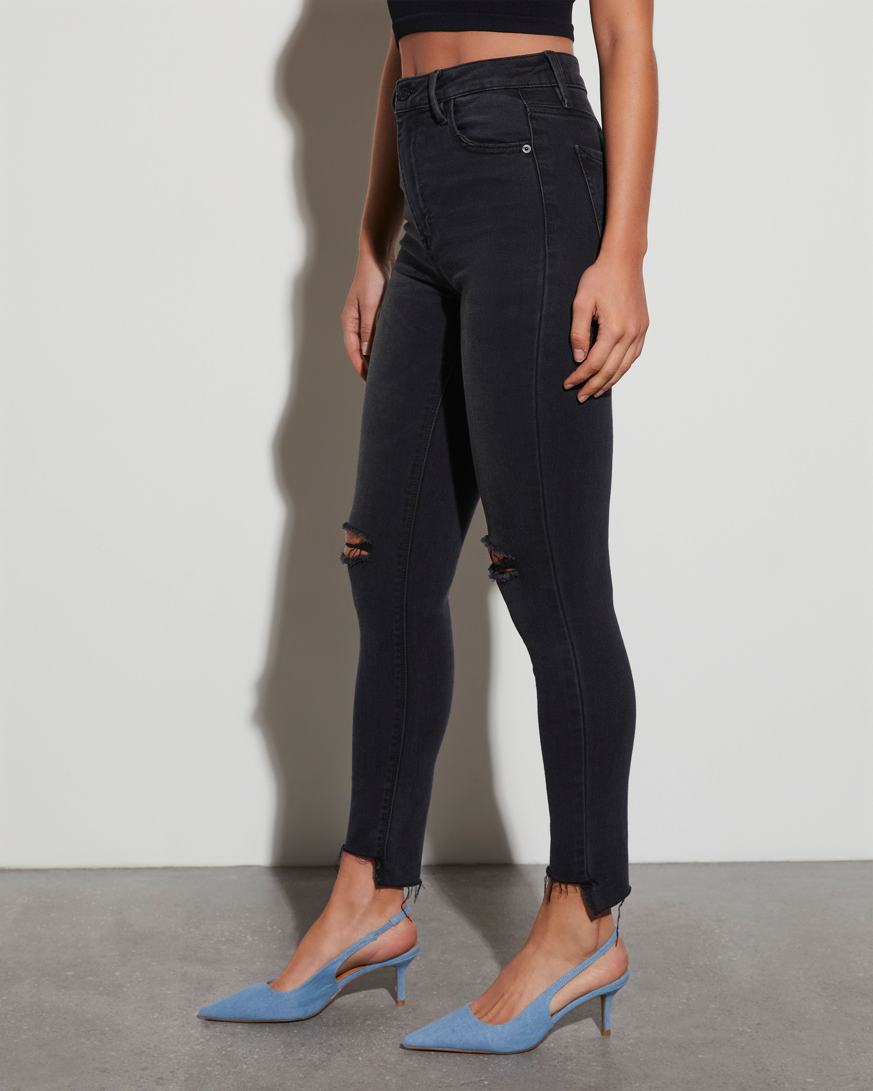 Volt High Rise Distressed Skinny-Matylis