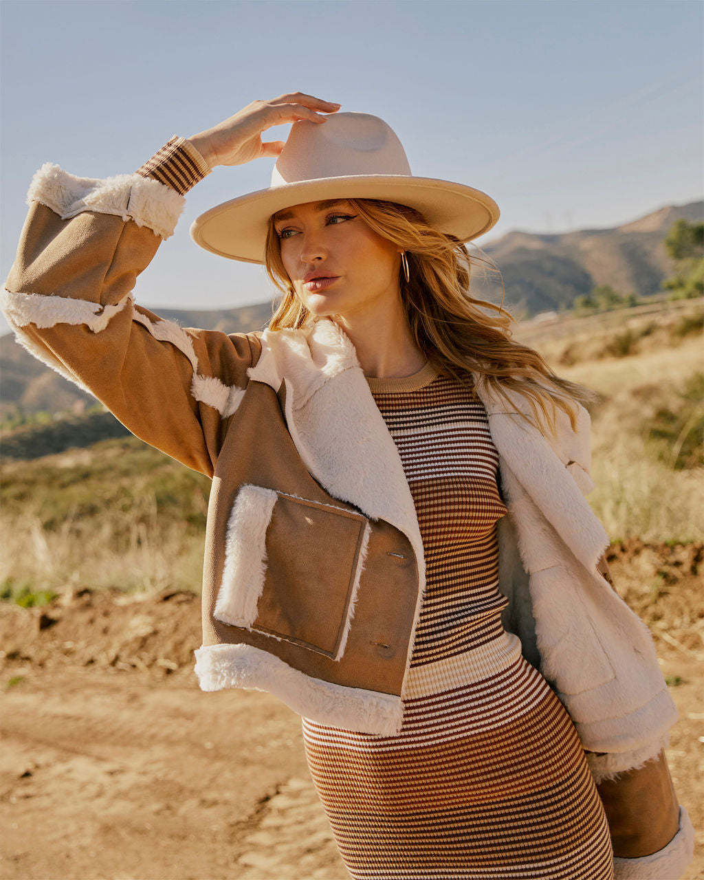 Wildwood Cropped Shearling Jacket-Matylis