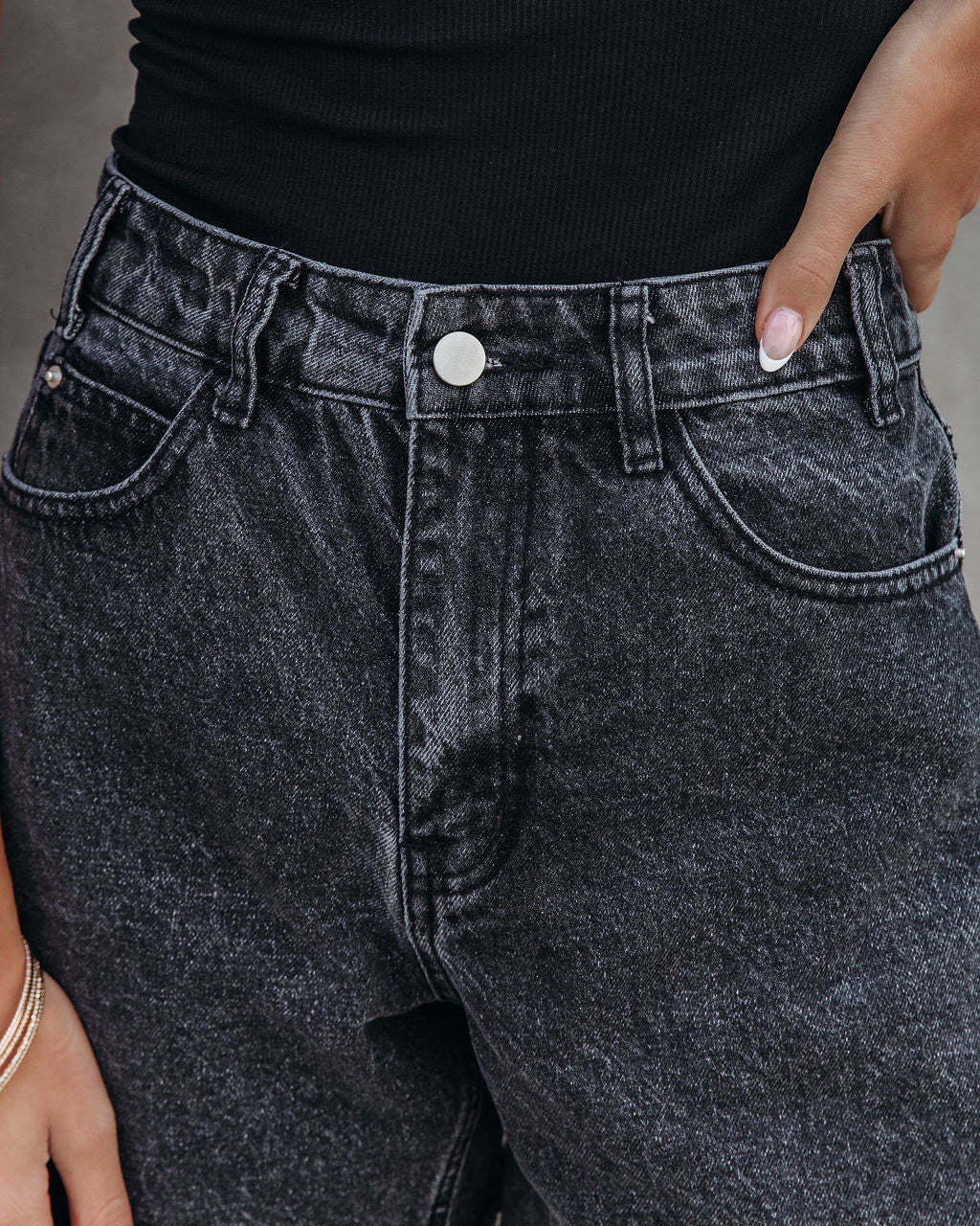 Winston High Waist Frayed Hem Shorts-Matylis
